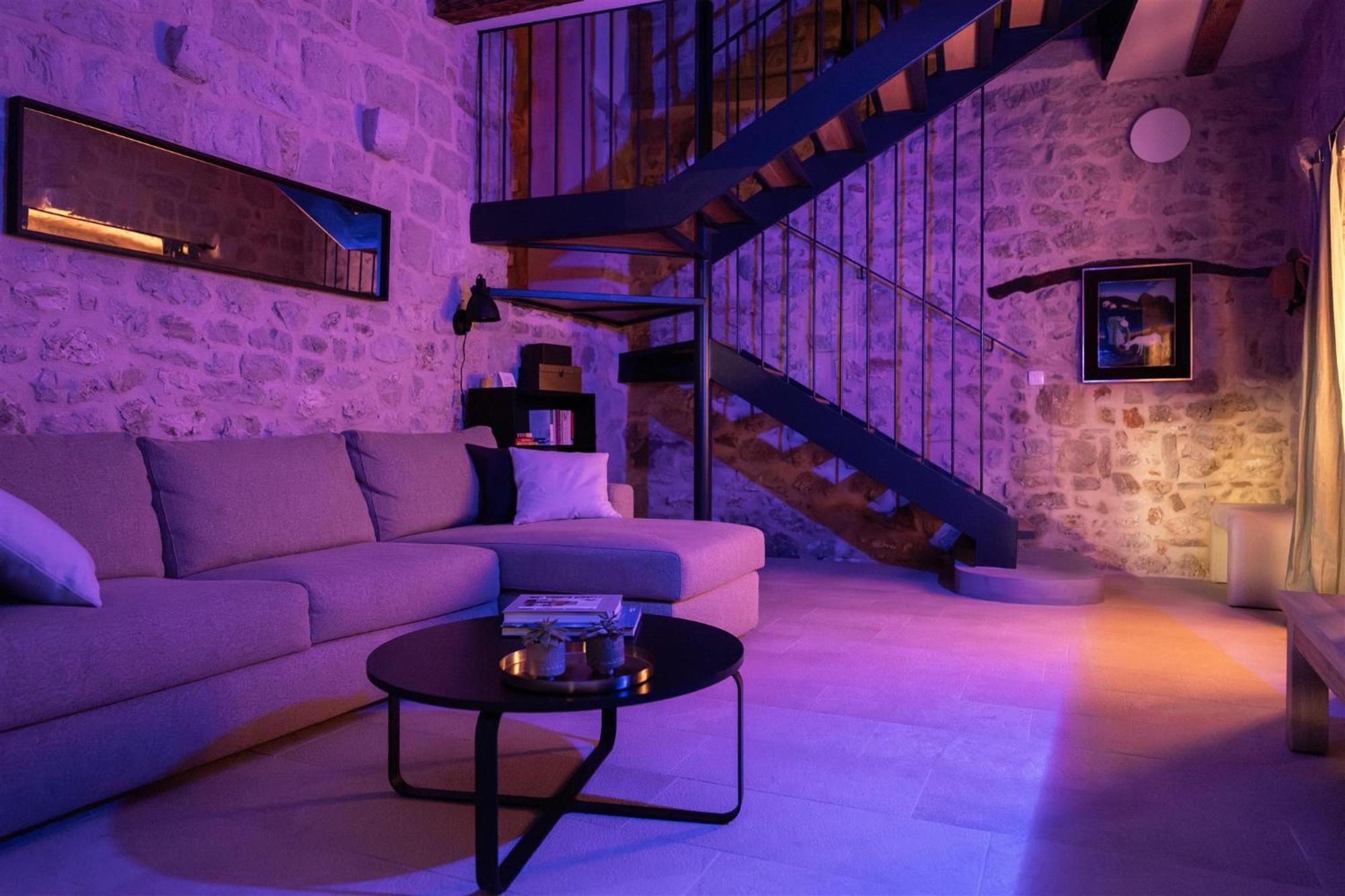 Dvor Pitve Villas Jelsa  Rom bilde